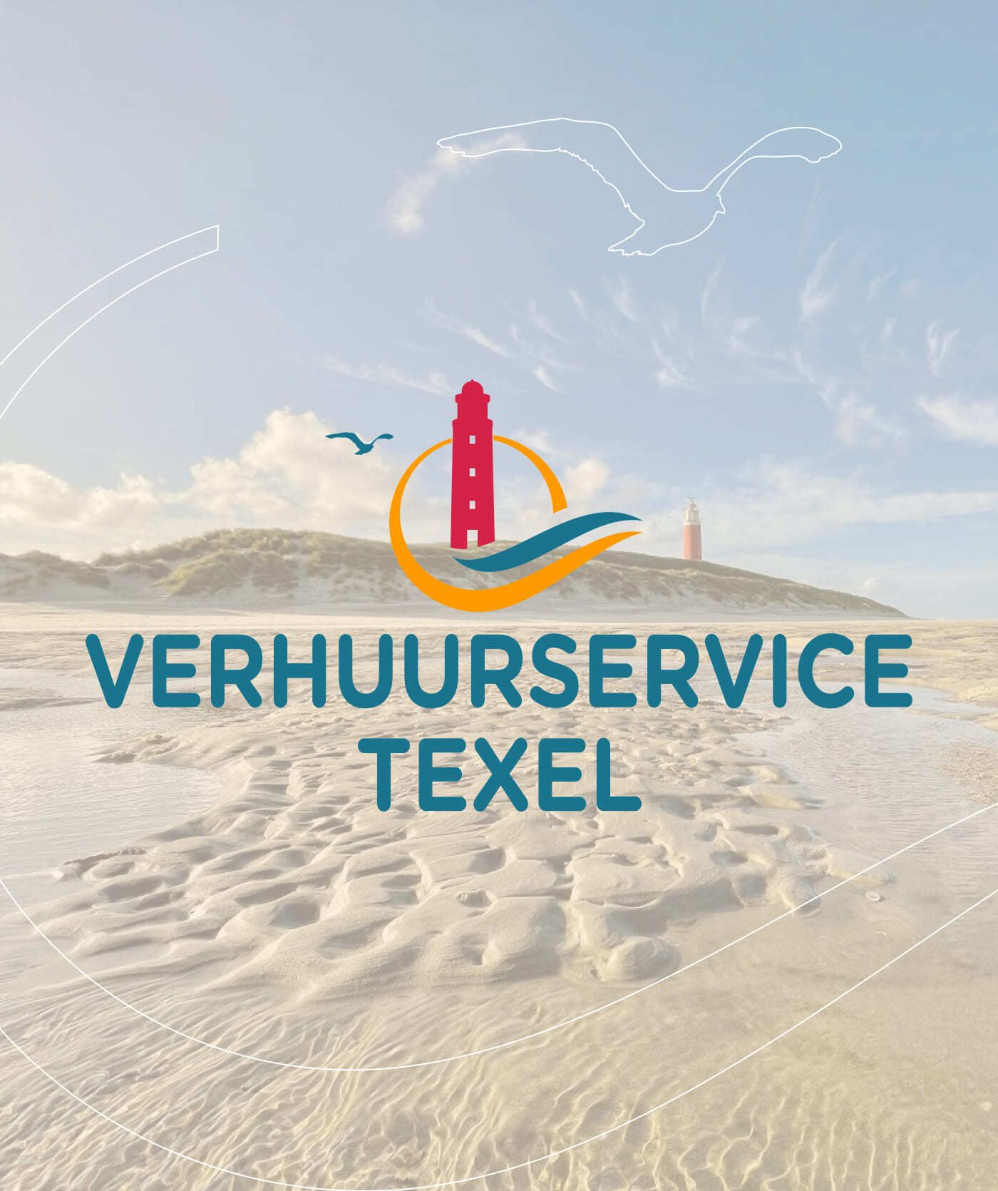 Logo voor Verhuurservice Texel op een zandstrandachtergrond met een vuurtoren, zon, golven en vogelcontouren, perfect voor websites of online diensten.